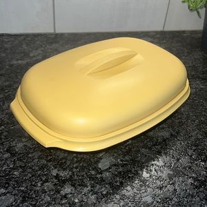 Vintage retro gold and white Tupperware microwave steamer basket with lid